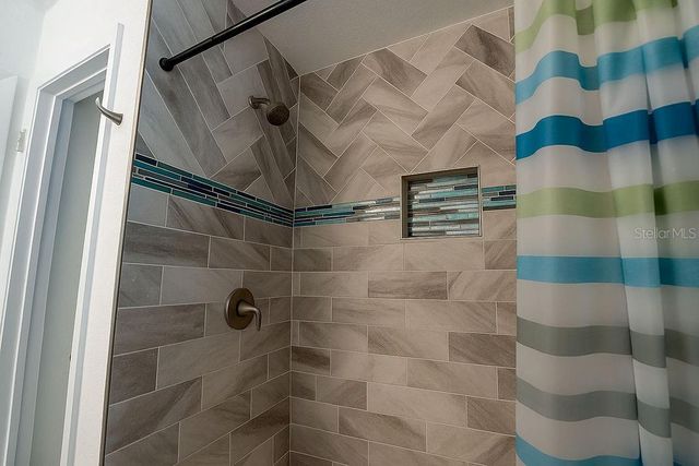 252 LAKE LINK ROAD, Winter Haven, FL 33884