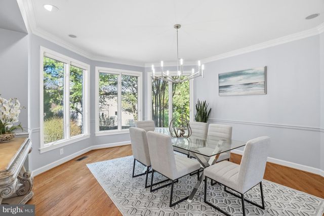 1156 FIELDVIEW DR, Reston, VA 20194