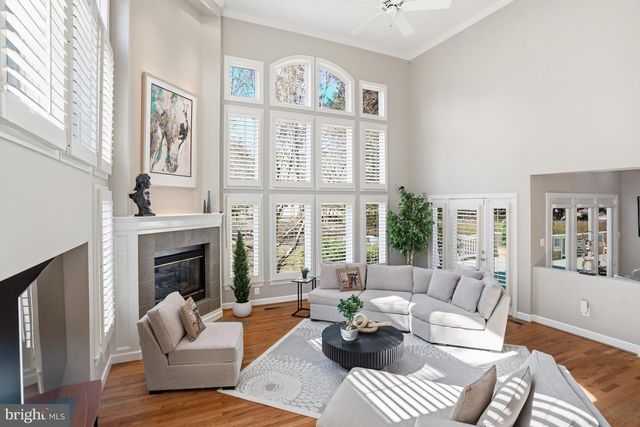 1156 FIELDVIEW DR, Reston, VA 20194