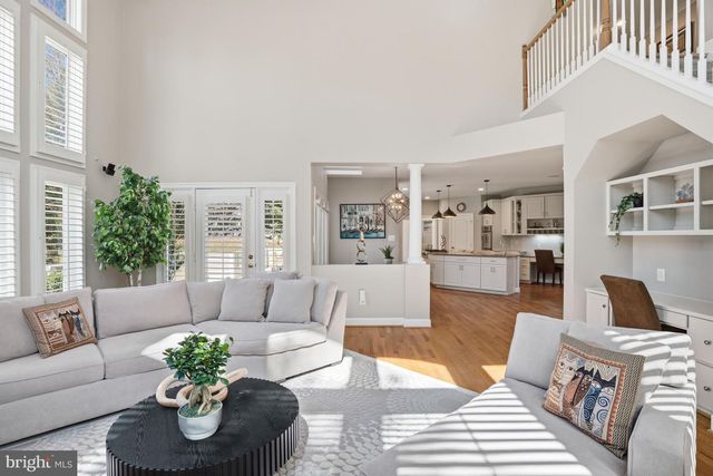 1156 FIELDVIEW DR, Reston, VA 20194