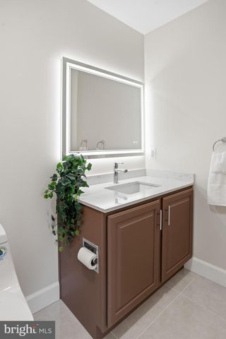 1156 FIELDVIEW DR, Reston, VA 20194