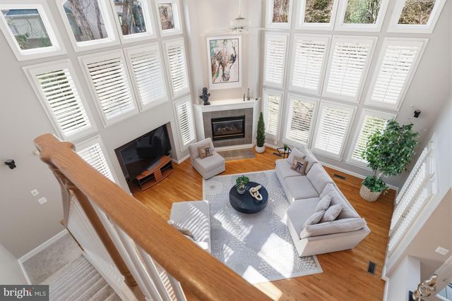 1156 FIELDVIEW DR, Reston, VA 20194