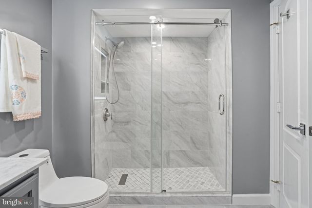 1156 FIELDVIEW DR, Reston, VA 20194