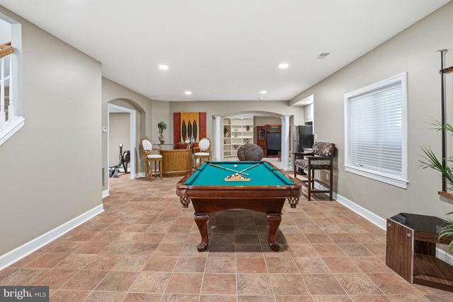 1156 FIELDVIEW DR, Reston, VA 20194