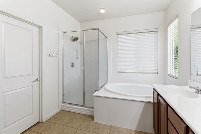 1993 Ellesmere Loop, Roseville, CA 95747