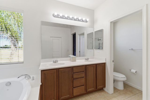 1993 Ellesmere Loop, Roseville, CA 95747