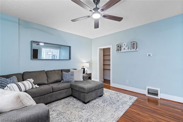 247 Milan Street N, Canal Fulton, OH 44614