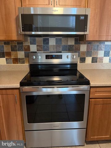 147 HEATHER CROFT, Egg Harbor Township, NJ 08234