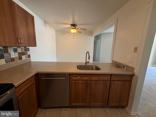 147 HEATHER CROFT, Egg Harbor Township, NJ 08234