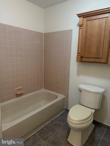 147 HEATHER CROFT, Egg Harbor Township, NJ 08234