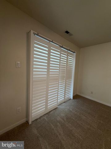 147 HEATHER CROFT, Egg Harbor Township, NJ 08234