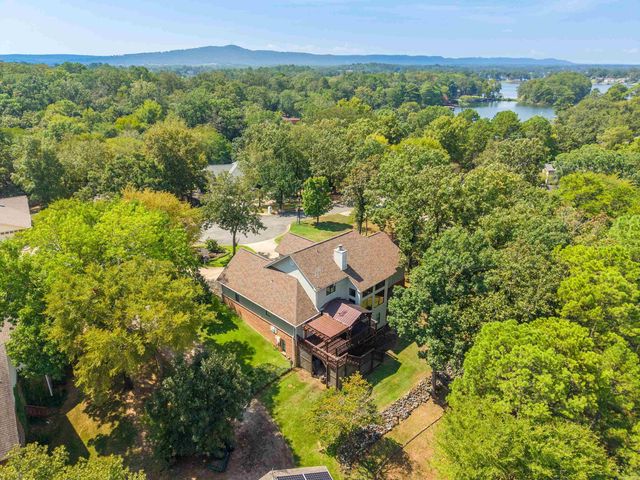 106 Coca Bay Point, Hot Springs, AR 71913