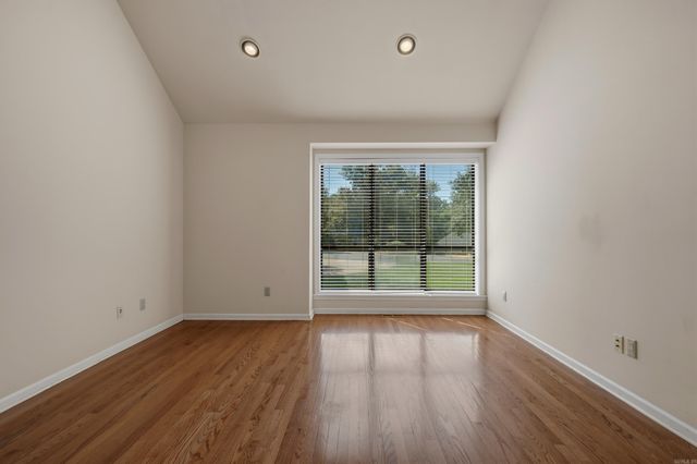 106 Coca Bay Point, Hot Springs, AR 71913