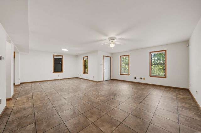 106 Coca Bay Point, Hot Springs, AR 71913
