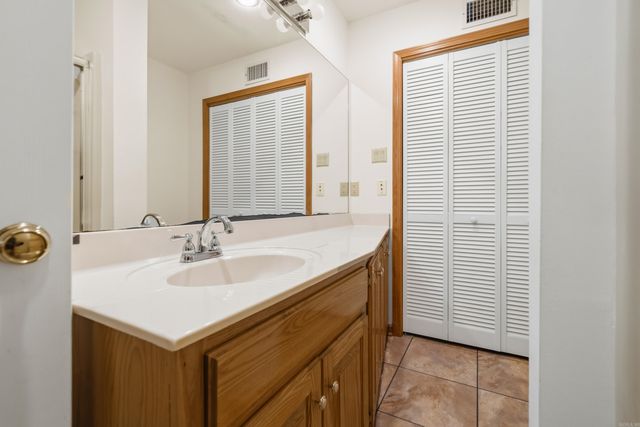 106 Coca Bay Point, Hot Springs, AR 71913