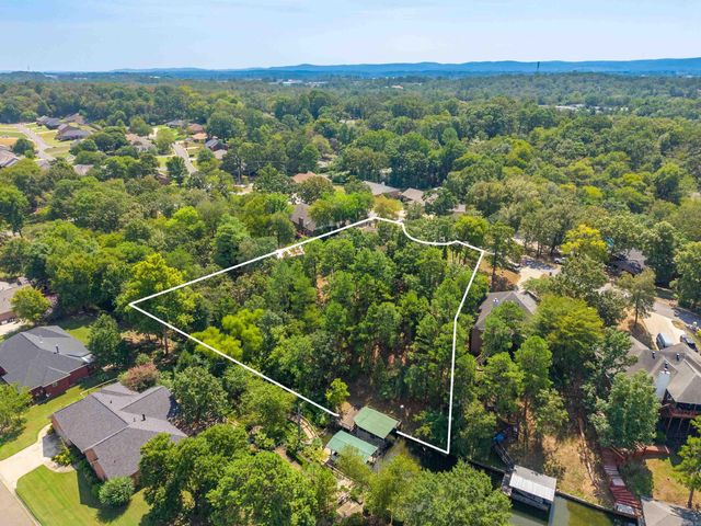 106 Coca Bay Point, Hot Springs, AR 71913