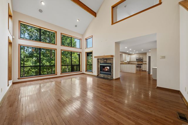 106 Coca Bay Point, Hot Springs, AR 71913