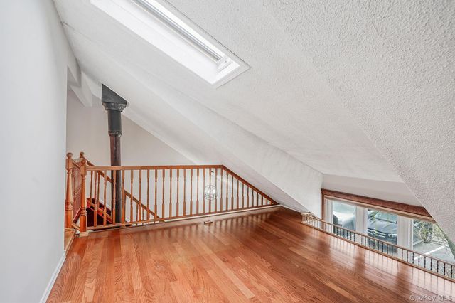 26 Amesworth Court, Middle Island, NY 11953