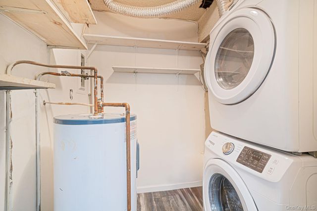 26 Amesworth Court, Middle Island, NY 11953