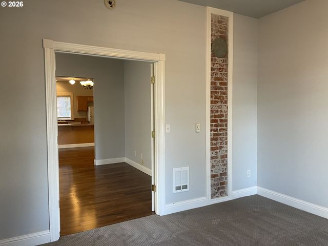 1614 KAUFFMAN Ave, Vancouver, WA 98660