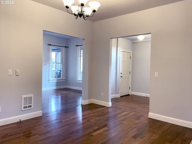 1614 KAUFFMAN Ave, Vancouver, WA 98660