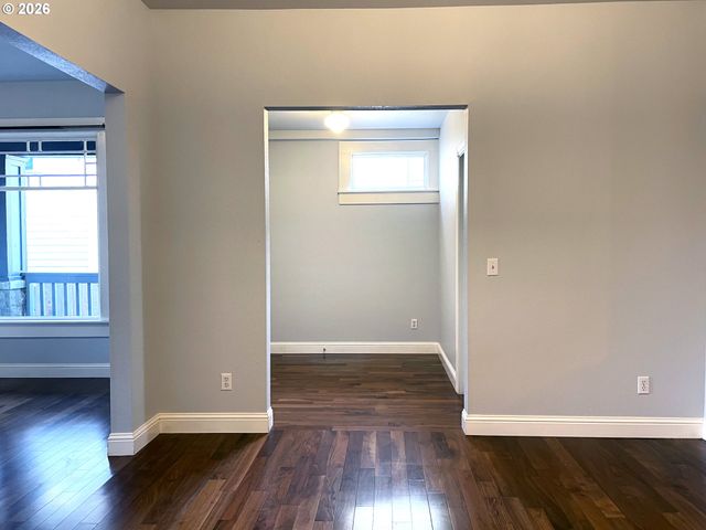 1614 KAUFFMAN Ave, Vancouver, WA 98660