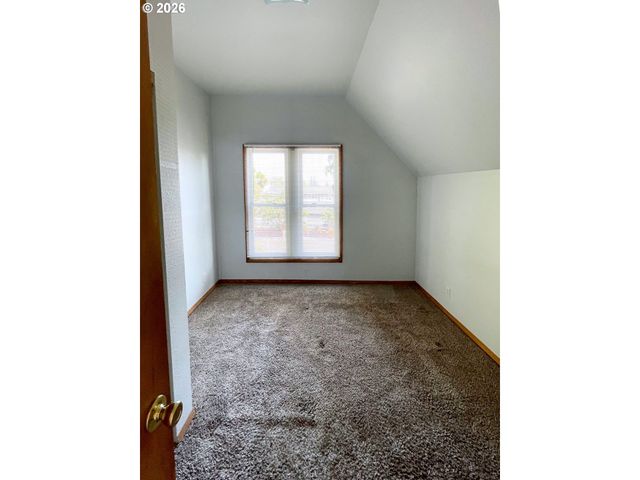 1614 KAUFFMAN Ave, Vancouver, WA 98660
