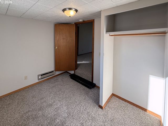 1614 KAUFFMAN Ave, Vancouver, WA 98660