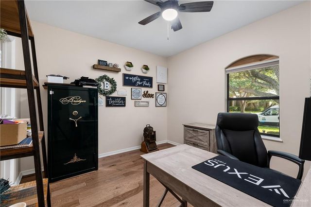 413 E Bluebird Avenue, Mcallen, TX 78504