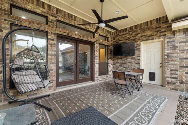 413 E Bluebird Avenue, Mcallen, TX 78504