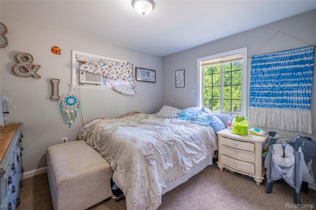 3431 Griffith Court, Burton, MI 48529