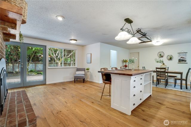 1602 S Winnifred Street, Tacoma, WA 98465