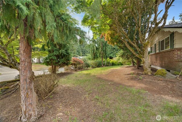 1602 S Winnifred Street, Tacoma, WA 98465