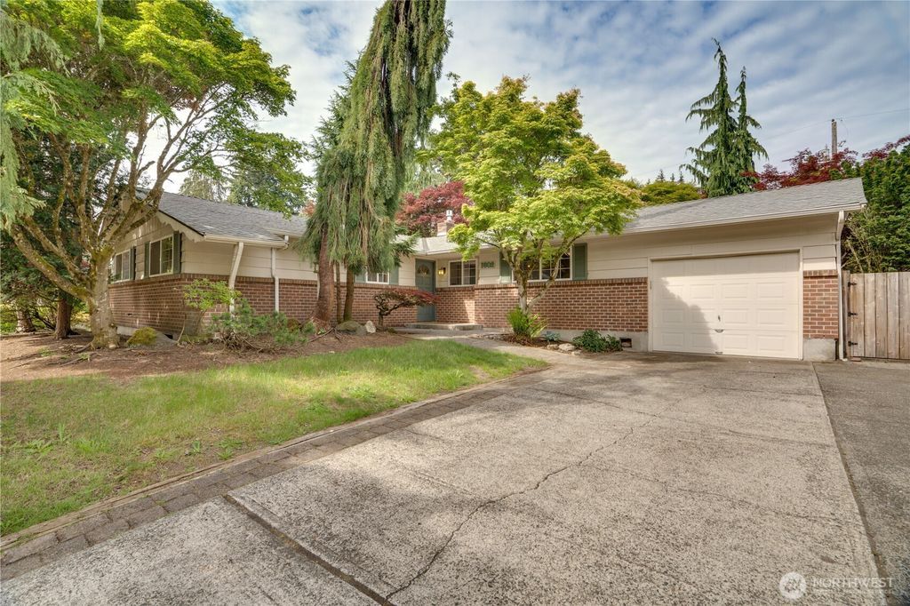 1602 S Winnifred Street, Tacoma, WA 98465