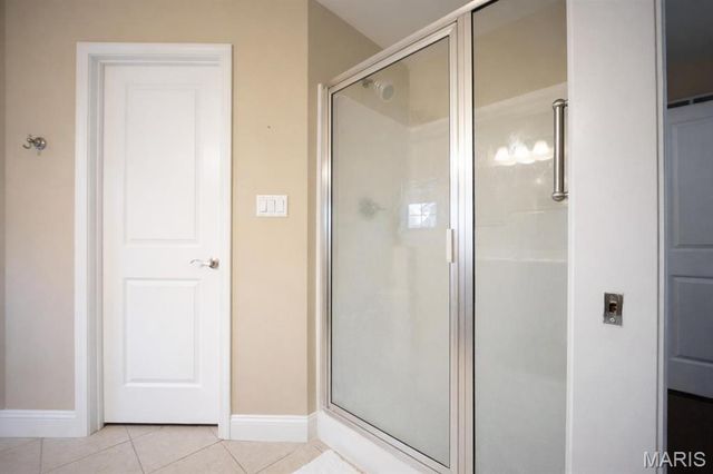 7008 Augusta Drive, Glen Carbon, IL 62034