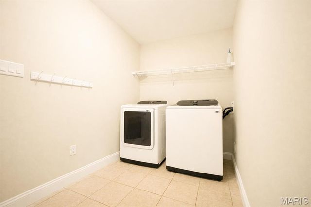 7008 Augusta Drive, Glen Carbon, IL 62034