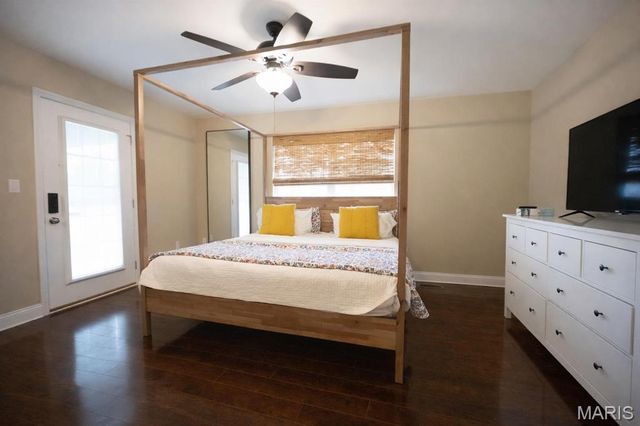 7008 Augusta Drive, Glen Carbon, IL 62034