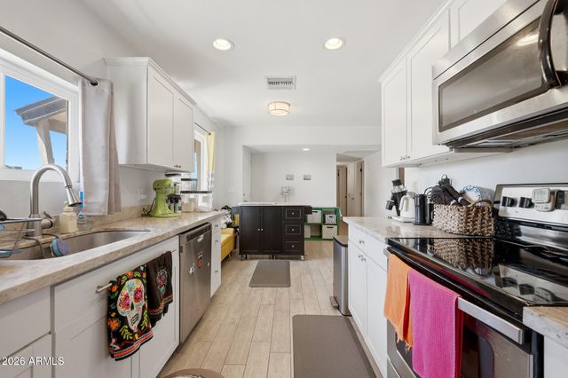 465 N STANDAGE Street, Mesa, AZ 85201