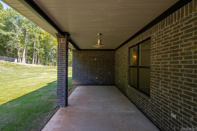 7065 Cold Creek Drive, Alexander, AR 72002