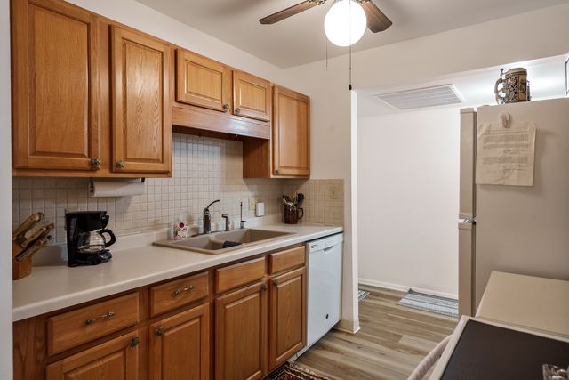 2929 Sunnyside Drive 268, Rockford, IL 61114