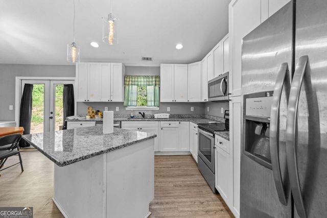 284 Moss Road, Dawsonville, GA 30534