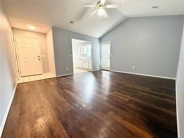 3102 NE 12 Street, Bentonville, AR 72712