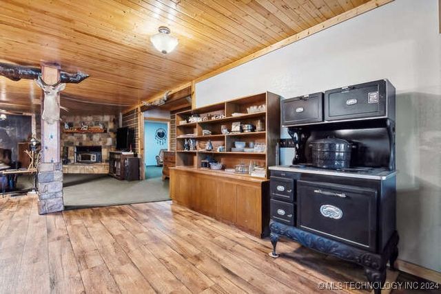 15522 E 370 Road, Claremore, OK 74017