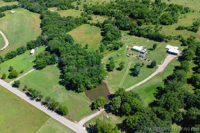 15522 E 370 Road, Claremore, OK 74017
