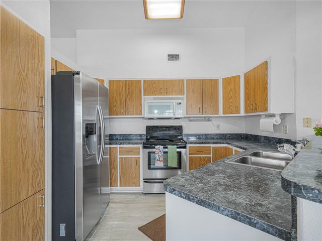 530 N FRENCH AVENUE, Fort Meade, FL 33841