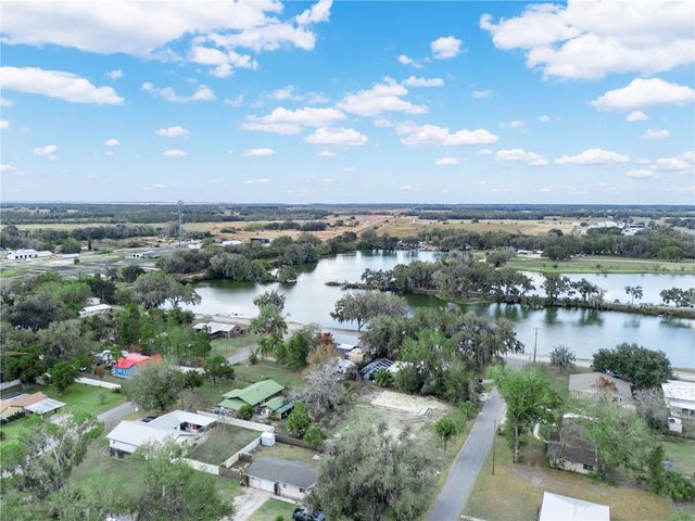 530 N FRENCH AVENUE, Fort Meade, FL 33841