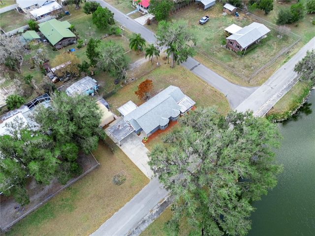 530 N FRENCH AVENUE, Fort Meade, FL 33841