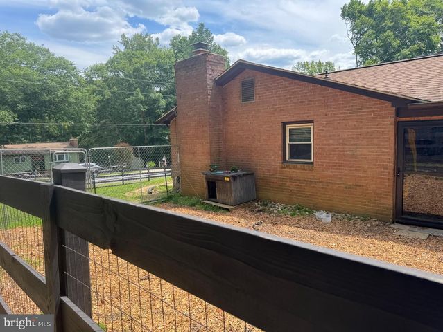 15300 NOTTINGHAM DR, Manassas, VA 20112