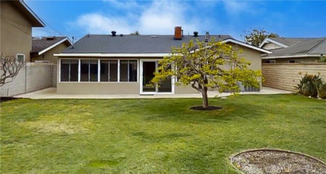 239 Albert Place, Costa Mesa, CA 92627