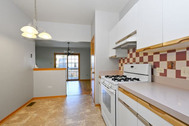 19778 Ascot Place 2, Mokena, IL 60448